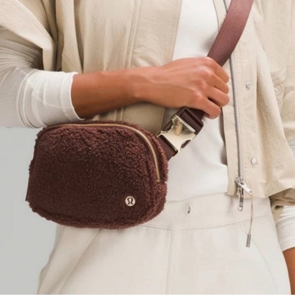 🍋lululemon athletica Brown belt bag - Picture 1 of 6